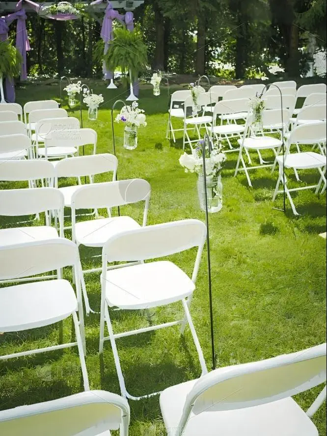 Folding chair (2).jpeg