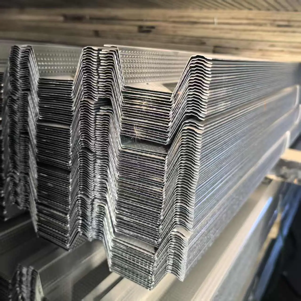 light steel keel (2).jpg