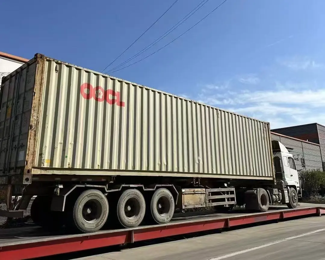 Our company's painted keel export orders continue to surge, leading the Central Asian market with hard core quality